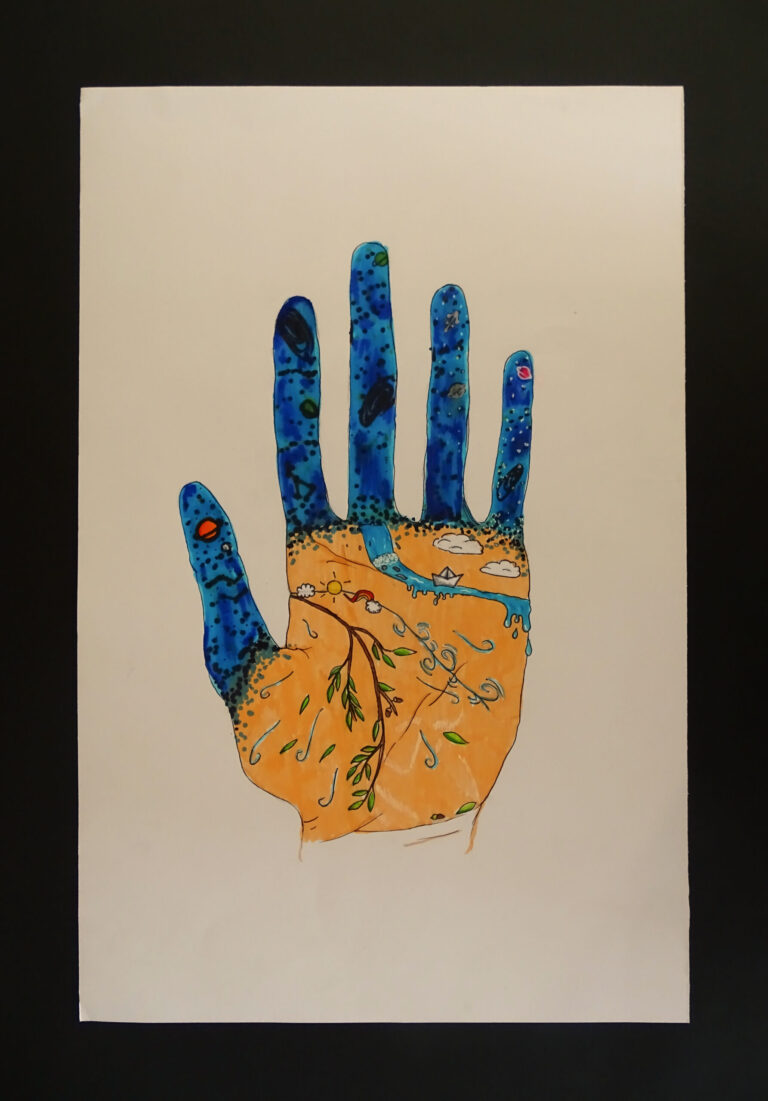 LucieCOSSARTLaMain-scaled-1